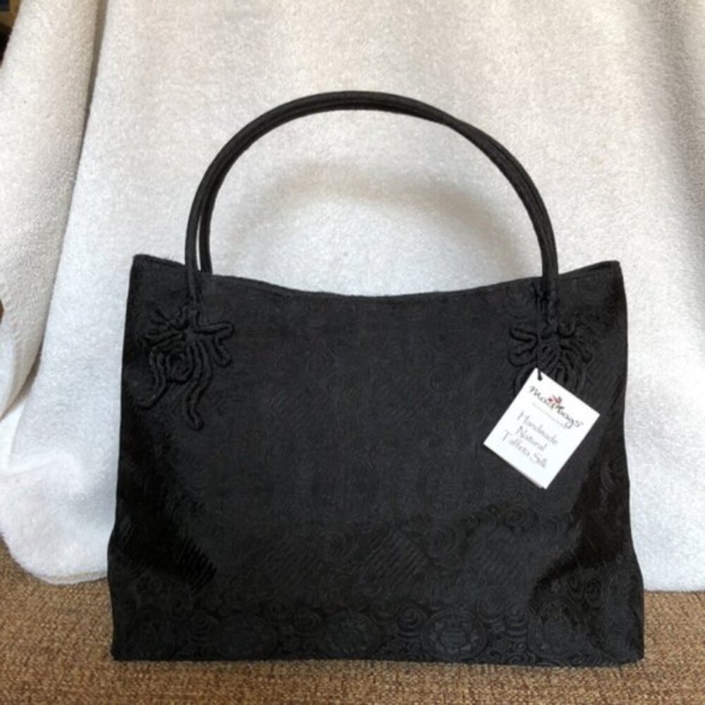 Elegant Black Hobo Bag - Picture 4 of 11